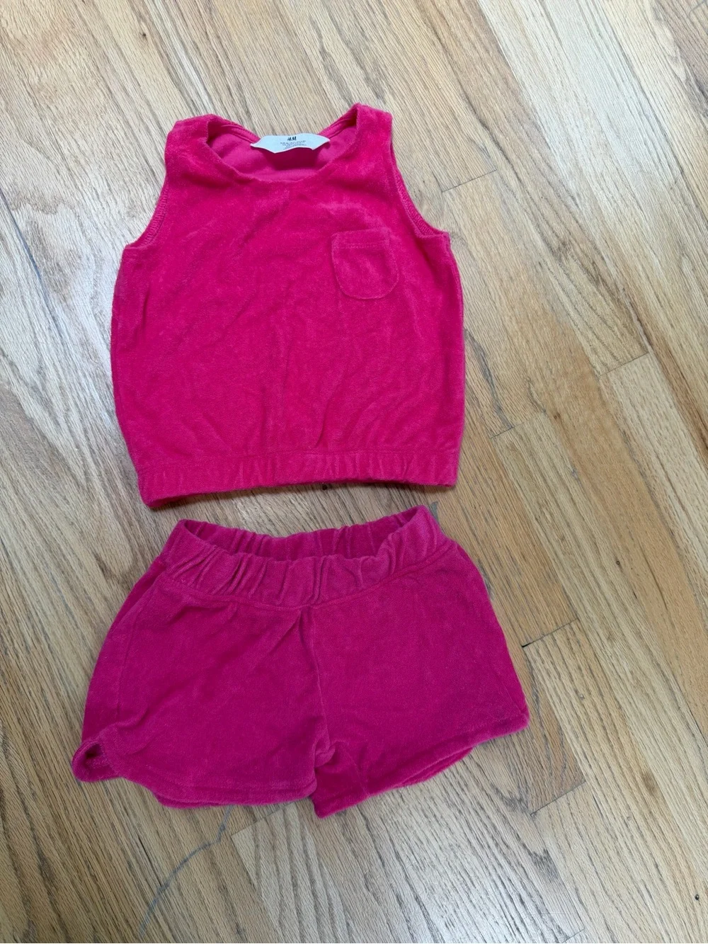 H&M Girls Two-Piece Matching Set in Bright Pink